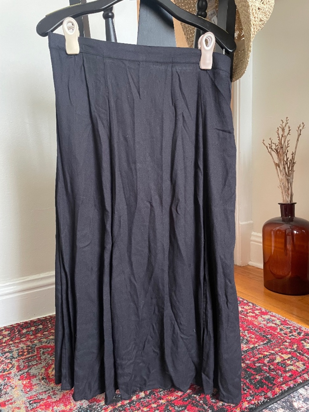 Basic Black Midi Skirt